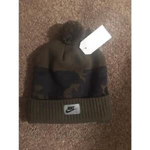 Nike Sportswear Camo Pom Beanie